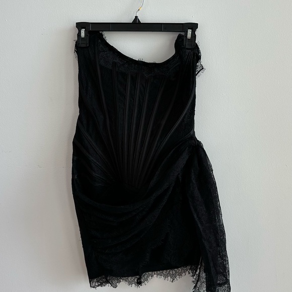 Heiress Dresses & Skirts - HEIRESS corset black mini dress size SMALL